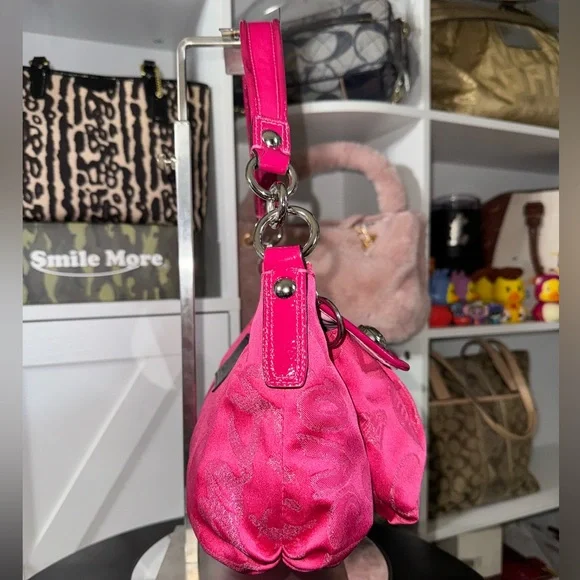 Coach Poppy Pink Storypatch Groovy Shoulder Bag